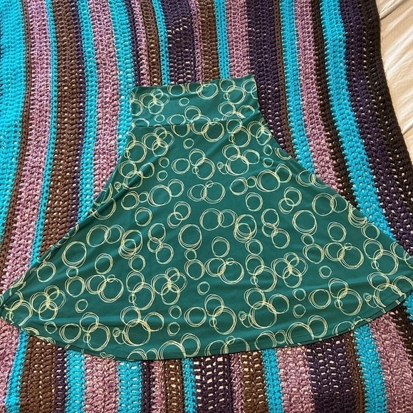 LuLaRoe Dresses & Skirts - LuLaRoe Green A-line Skirt with Circle Print, Size XS